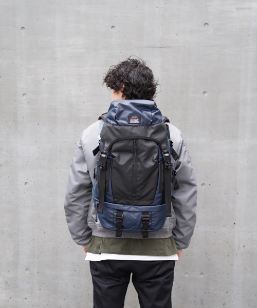 SALE】SKUNK BACKPACK / バックパック/リュック商品ページ | MAKAVELIC 
