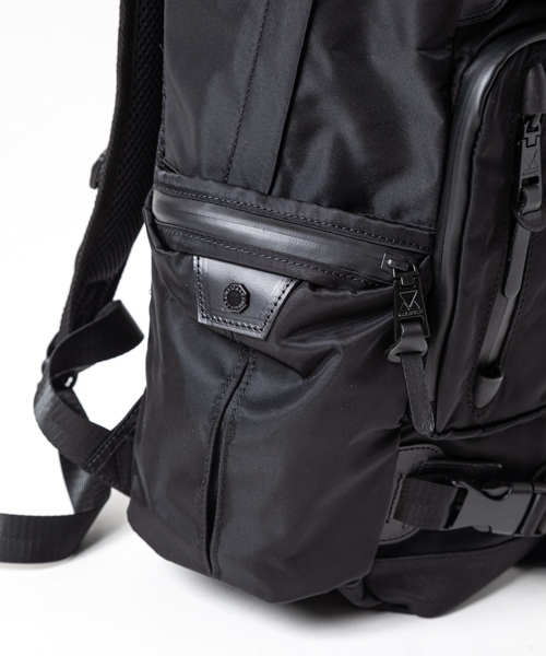 BIND UP BACKPACK BLACK EDITION｜MAKAVELIC OFFICIAL ONLINE STORE