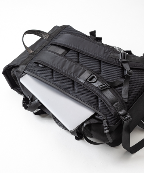 DOUBLE LINE BACKPACK BLACK EDITION / バックパック/リュック